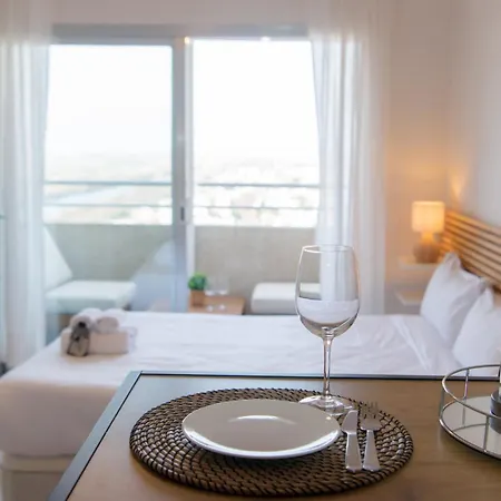 Welcs Estudio 310 Emp A Metros De La Playa Con Wifi *